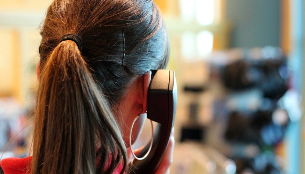 make-a-phone-call-5300447_1280 make-a-phone-call-5300447_1280